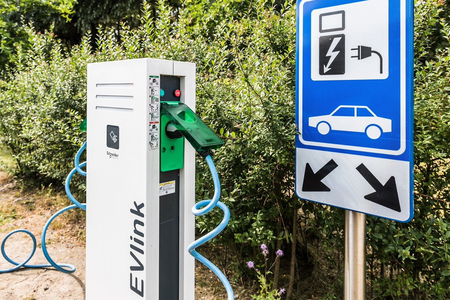 Oplaadpaal voor elektrische wagen EVlink by Remotec